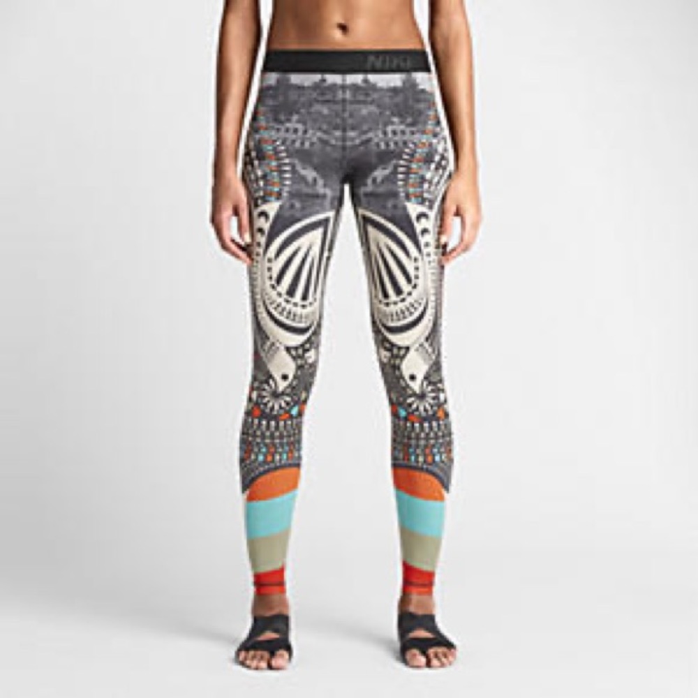 Nike pro stockholm leggings size L